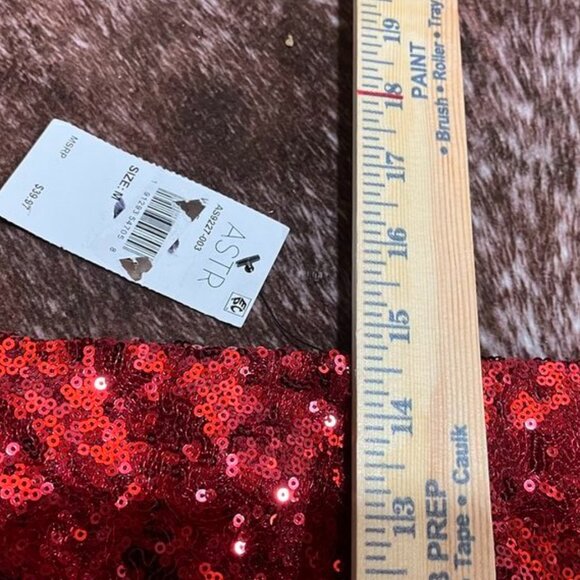 ASTR the Label Red Sequin Sparkle Mini Skirt Holiday Party New Year’s Eve M - Picture 5 of 9